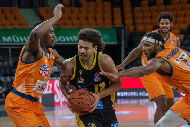 队阵容厚度 队阵容厚度