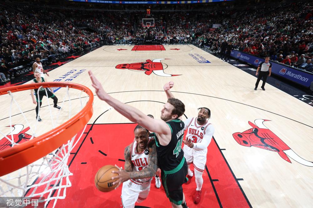 在八强中迎 在八强中迎