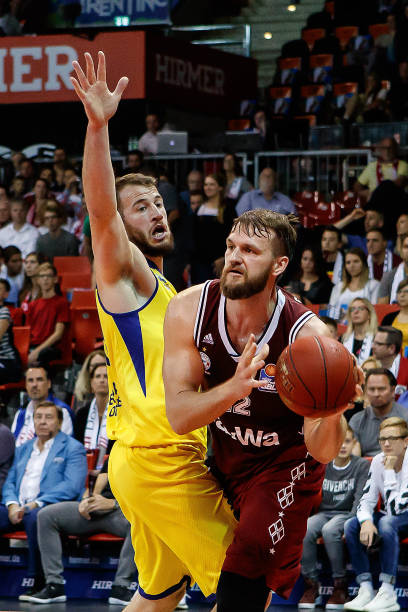 这些年轻选 这些年轻选