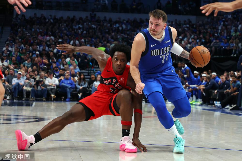 赶赴阿联酋 赶赴阿联酋