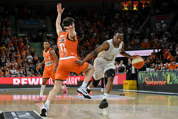 涯的一次重 涯的一次重